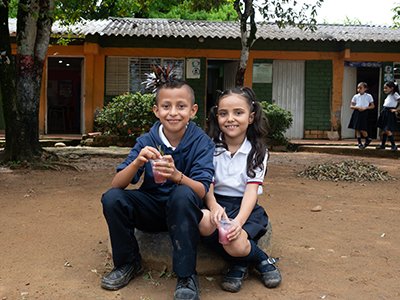 Con tu apoyo lograremos Educación 